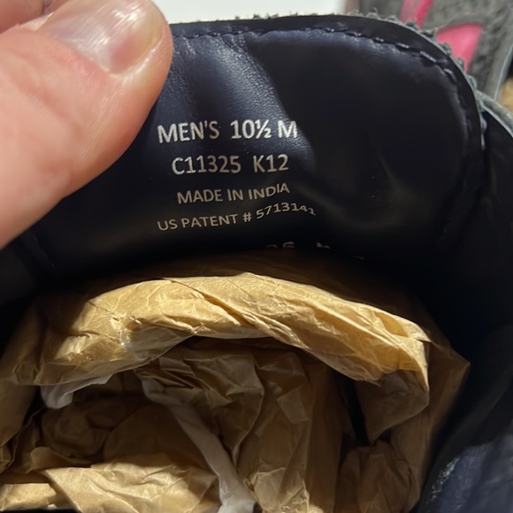 Black & Pink Oxfords - Clke Haan - Picture 4 of 5